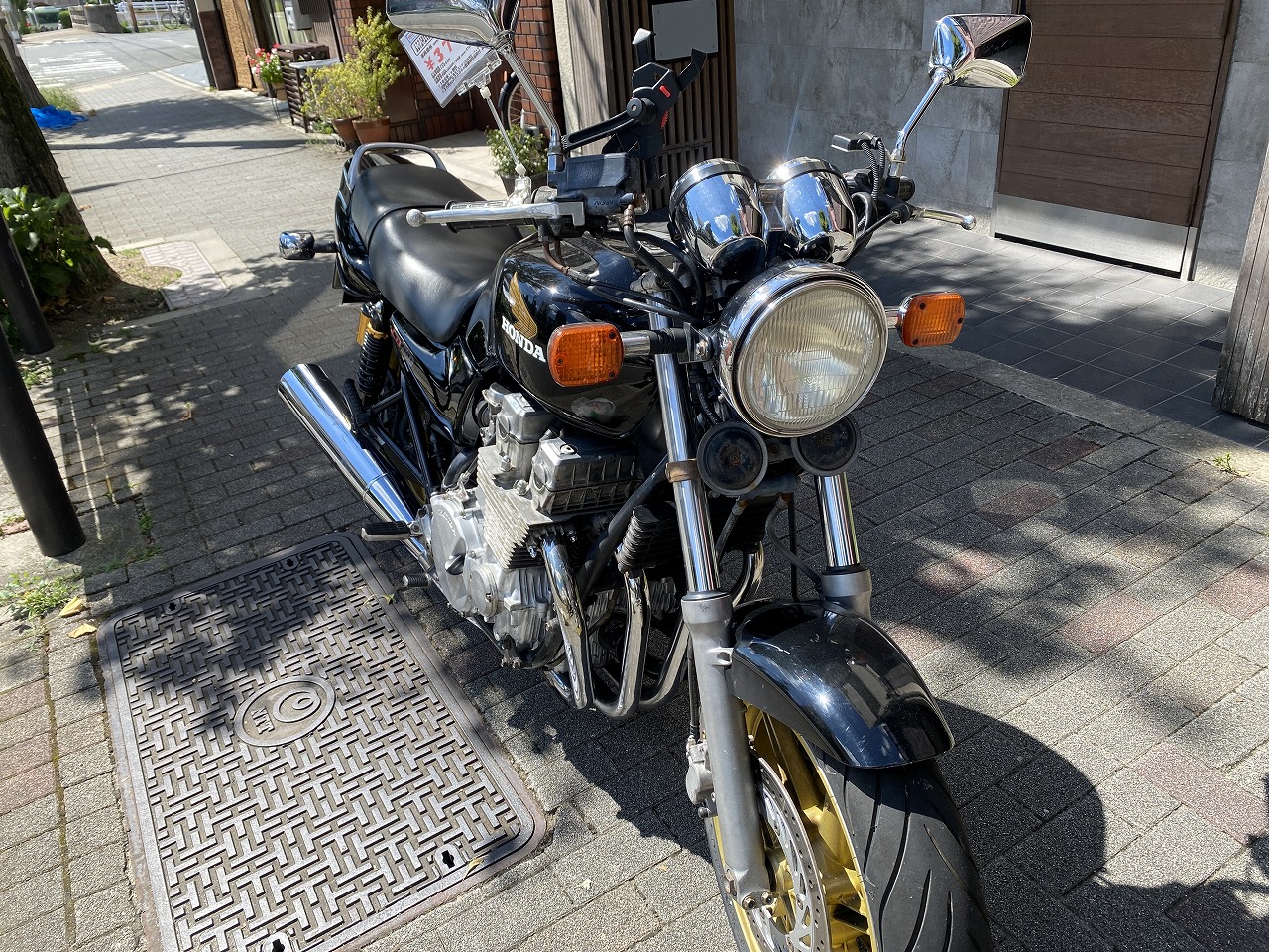 京都の中古バイク・中古スクーター:CB750